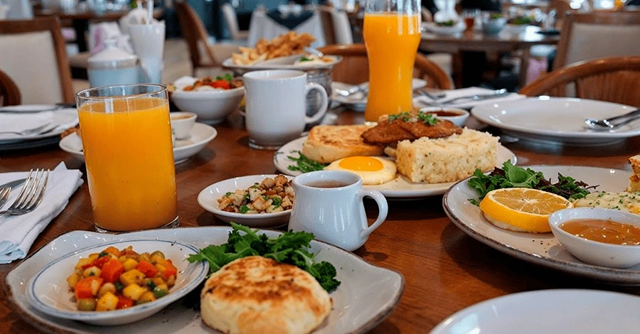 Restaurant serving special breakfasts for Candlemas Day in Mexico.